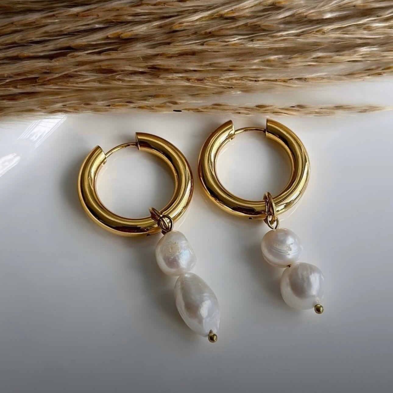 Mila Earrings